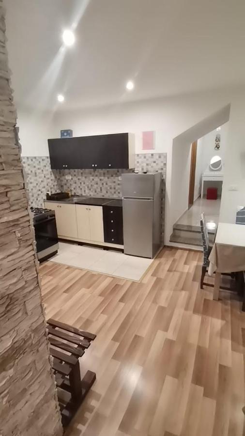 Trilj Apartman Jurika Luaran gambar